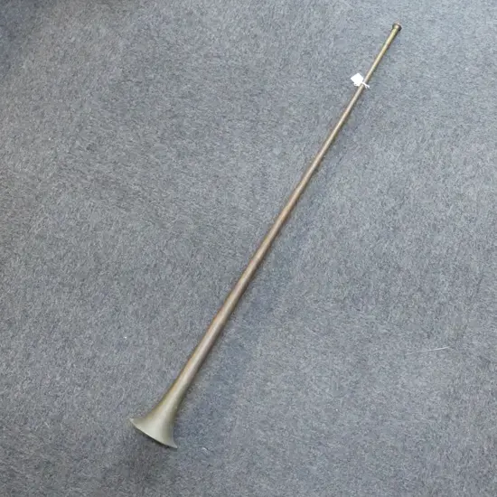 Long brass 2 section horn, H.1130