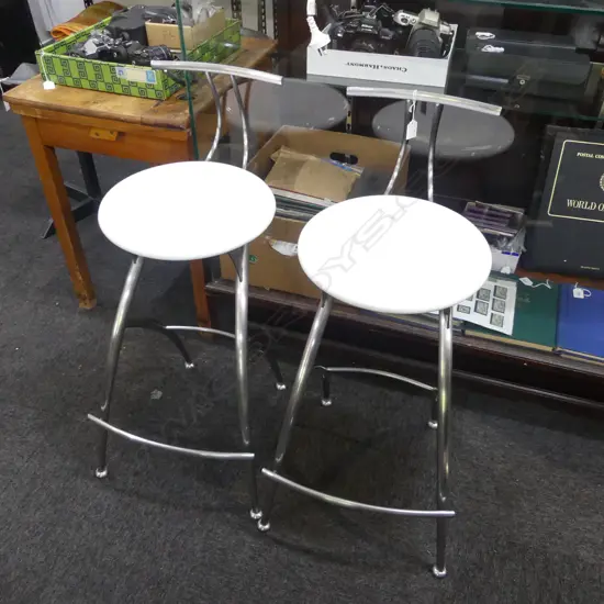 PR MODERN KITCHEN STOOLS H.840mm