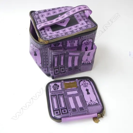 ANNA SUI DESIGNER CANVAS CUBE BAG w INNER POUCH