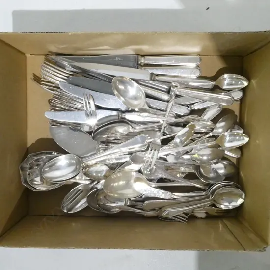 ASST. WALKER & HALL SILVER PLATED CUTLERY 