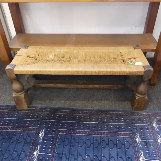 WOVEN TOP FOOT STOOL L.750 H.290mm A/F