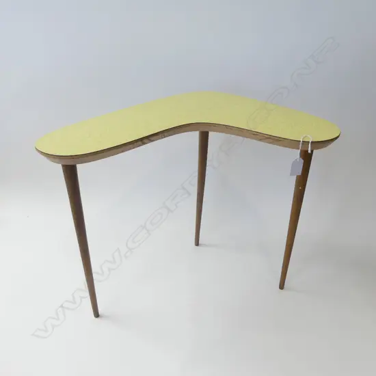 RETRO BOOMERANG SIDE TABLE, WOOD & FORMICA, 550 x 230 x 450MM