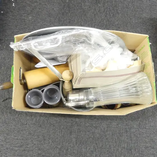 ASST. VINTAGE KITCHENALIA