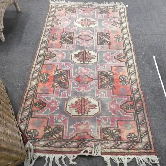 HAND KNOTTED PERSIAN RUG PINKS & IVORY COLOURS L1980 W910MM