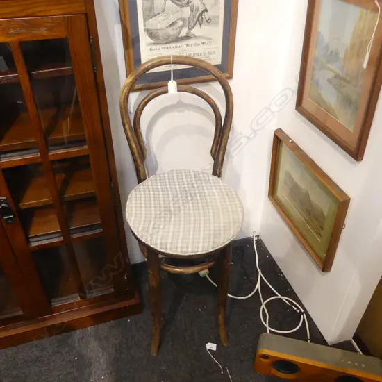 BENTWOOD CHAIR H.930mm