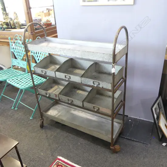 METAL SHELVING UNIT