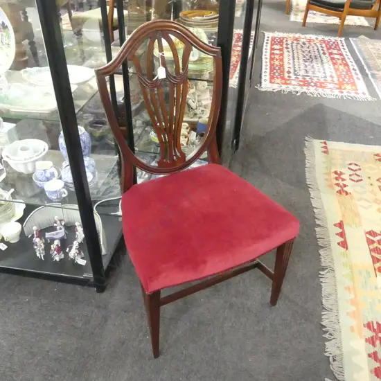 MAHOGANY HEPPLEWHITE STYLE CHAIR