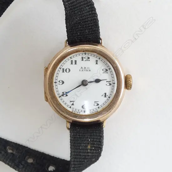 early 20thC 9ct GOLD LADIES WRISTWATCH movement marked Texina