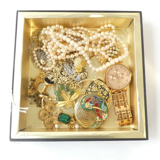 ASST. GOLD TONE COSTUME JEWELLERY, PEARLS ETC