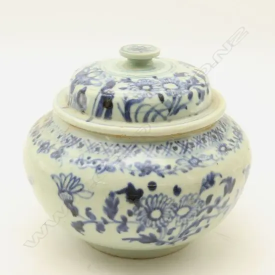 An old Chinese Ming Dynasty style Blue and White Lidded Jar-John Perry Collections