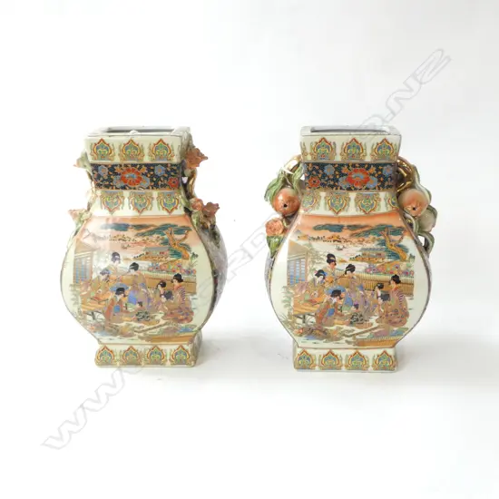 PR LRG JAPANESE SATSUMA VASES, DETAILED DECORATION, PEACH & ROSE HANDLES, H.260mm stamp to base