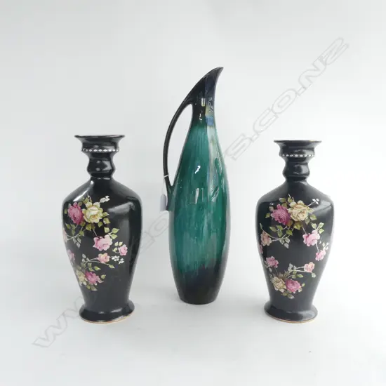 PR EDWARDIAN BLACK FLORAL VASES H340MM & BLUE MOUNTAIN JUG H480MM