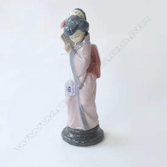 LLADRO JAPANESE GIRL H.290mm