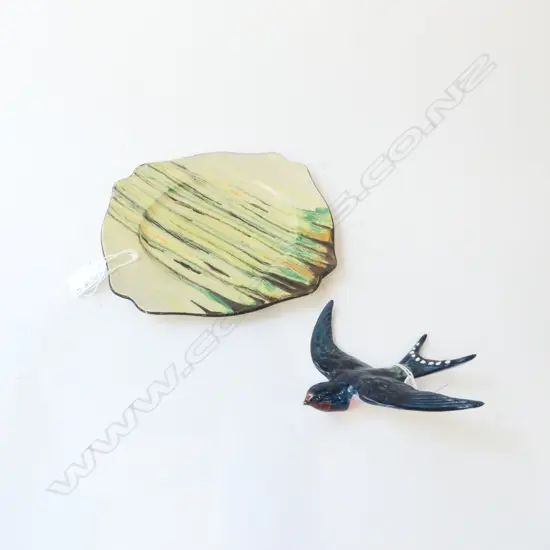 CLARICE CLIFF 'DELECIA' pattern PLATE + BESWICK SWALLOW
