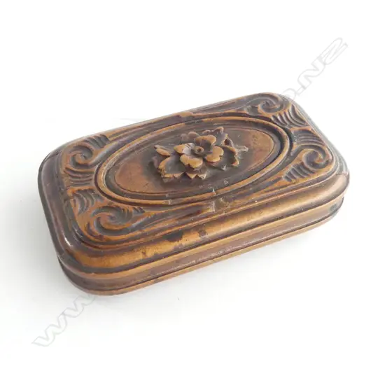 CARVED WOOD SNUFF