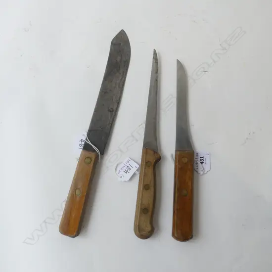 3 VINTAGE HUNTING & SKINNING KNIVES L350 & 280MM
