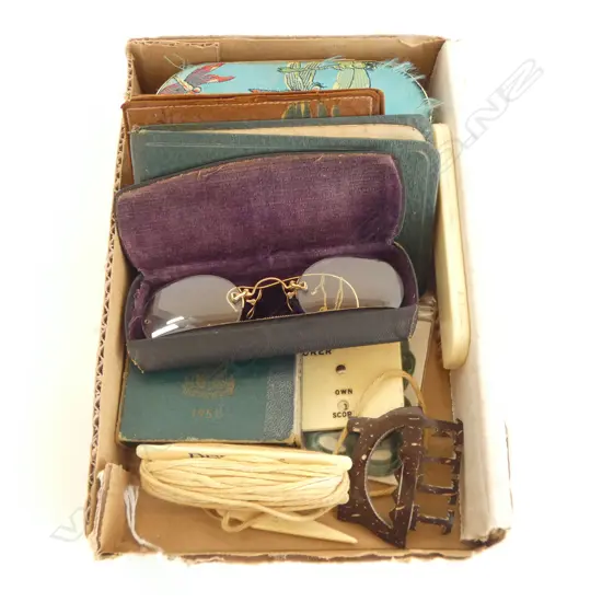 COLLECTABLES INCLDS; PINCE NEZ GLASSES, AUTOGRAPH BOOK c.1916, VINTAGE BOWLS ITEMS & 1951 BRITISH COIN