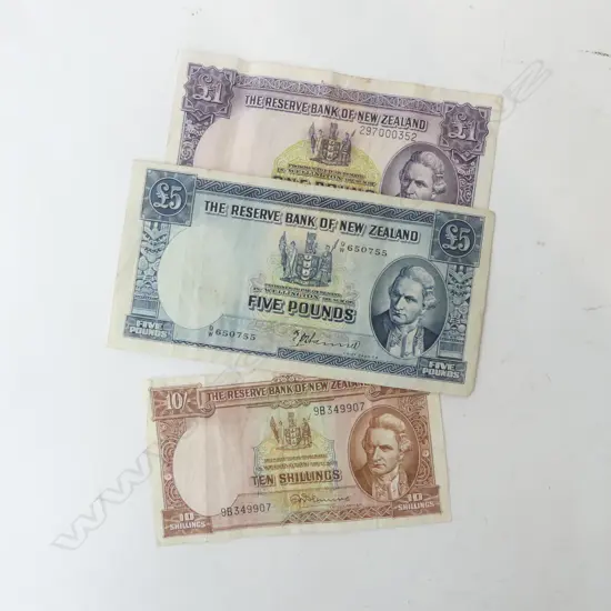 3 NZ BANK NOTES, FLEMING £1 & 10s + HANNA £5