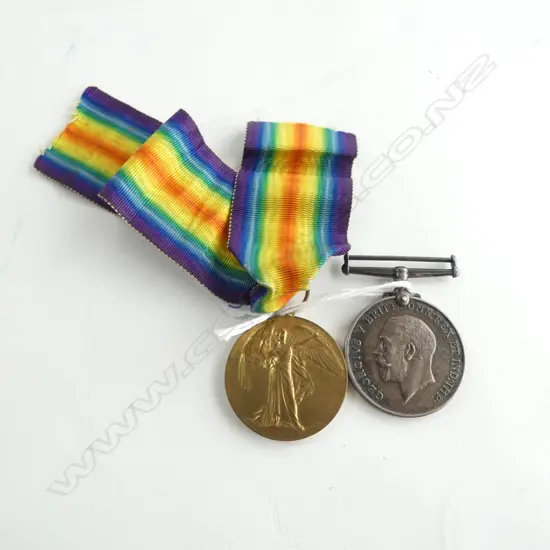 WW1 MEDAL PAIR TO 4969 CPL. F.H. WOODWARD. 16-LOND. R.