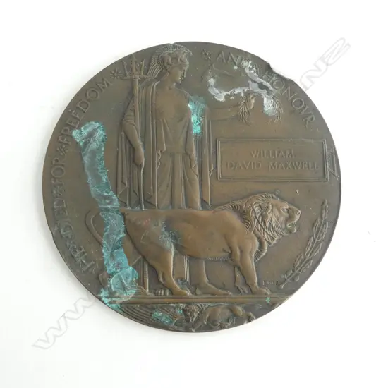 WW1 BRONZE MEMORIAL PLAQUE to William David Maxwell Dia.121mm.some marks