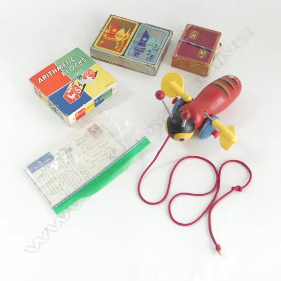 VINTAGE TOYS; BUZZY BEE, 2 CARD SETS, POSTCARDS, BLOCKS
