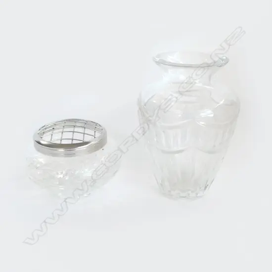 2 CRYSTAL VASES; WATERFORD H.150mm + STUART w. FROG