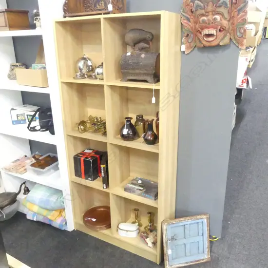 MODERN CUBBIE UNIT 830x290x1720mm