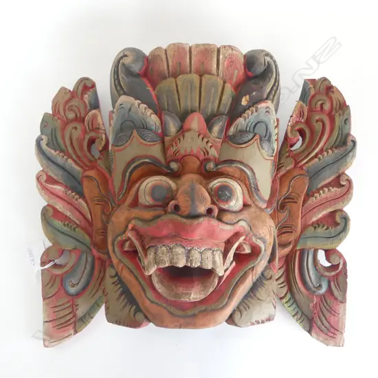 INDONESIAN CARVED WOODEN MASK 350x365mm