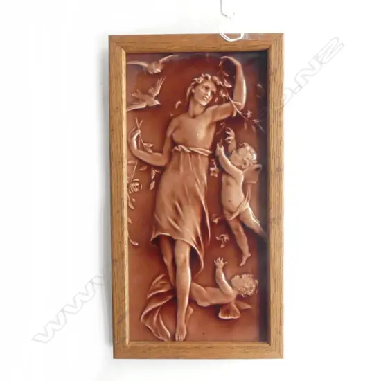 FRAMED VICTORIAN TILE 295 x 150mm