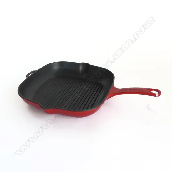 CHASSEUR CAST IRON GRIDDLE PAN - MADE IN FRANCE L.410mm