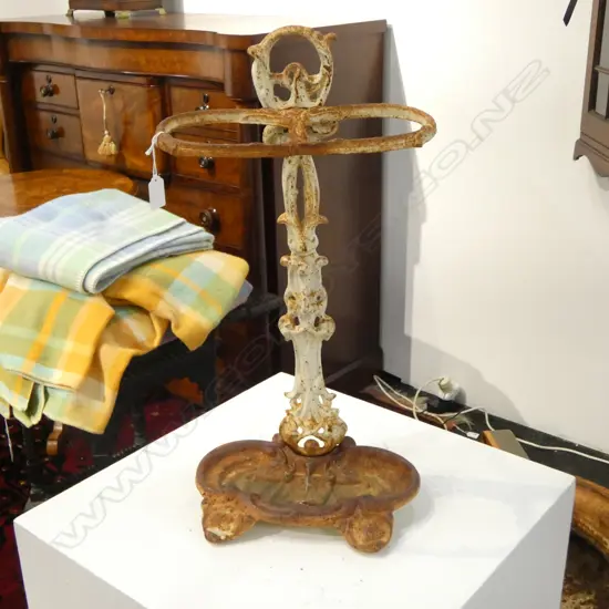 CAST IRON UMBRELLA STAND H.555mm
