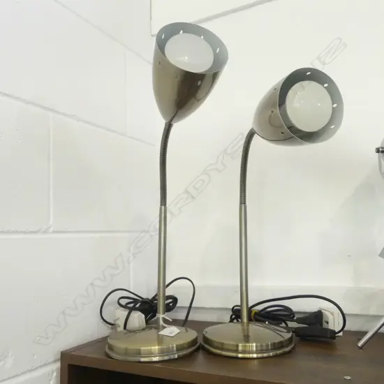 PR MODERN METAL LAMPS, ADUSTABLE NECKS