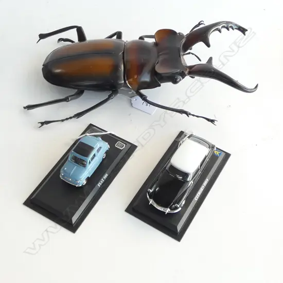 2 MODEL CARS by DEL PRADO SPAIN, CITROEN & FIAT, L.130mm & LRG PLASTIC BEETLE