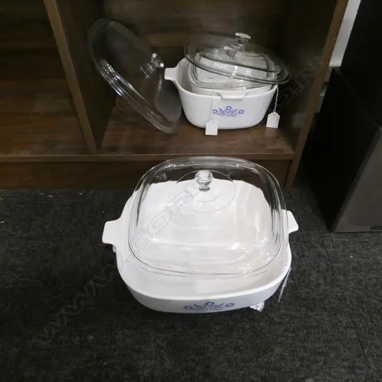 4 CORNING WARE (USA) LIDDED OVEN DISHES