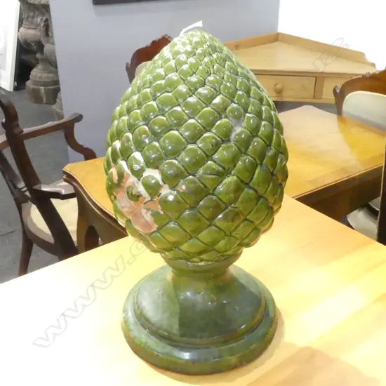 GREEN GLAZED PINECONE FINIAL H.360mm chips
