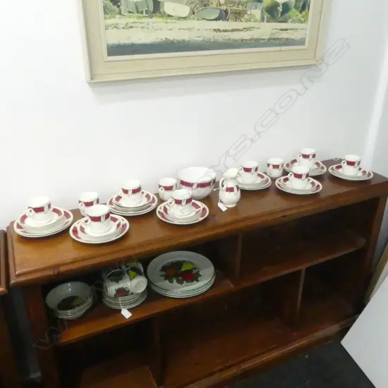 VICTORIAN TEA SET...