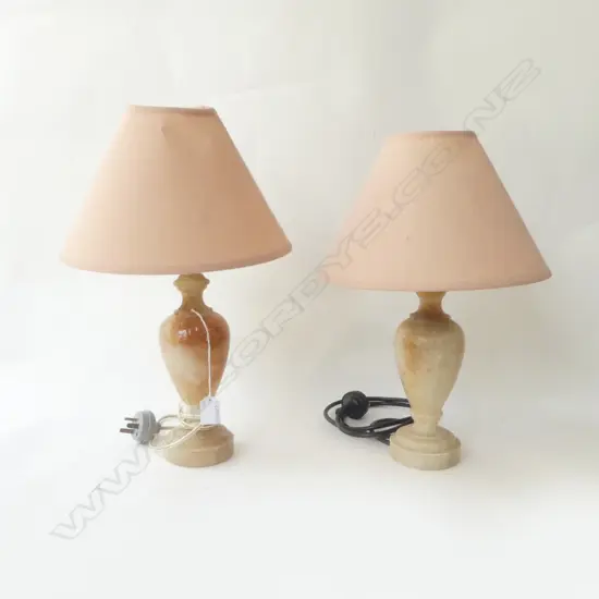 PR ONYX TABLE LAMPS, FAULTS H.730mm