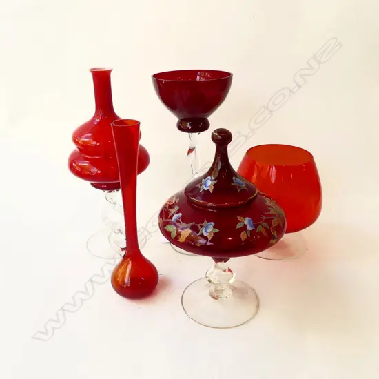 5 PCES RED ART GLASS H.350mm