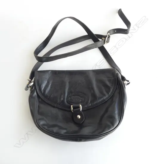 BLACK LEATHER OROTON HANDBAG (Australia)