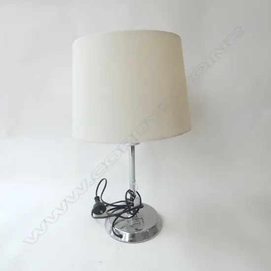 CHROME TABLE LAMP 