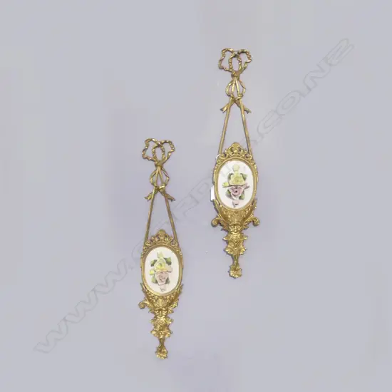 PR GILT CAPODIMONTE WALL PLAQUES H.520mm