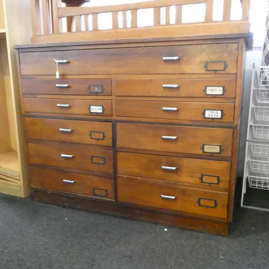 11 DRAWER COLLECTOR'S/PLAN CABINET (TOP MARKED) 1270x890x870mm