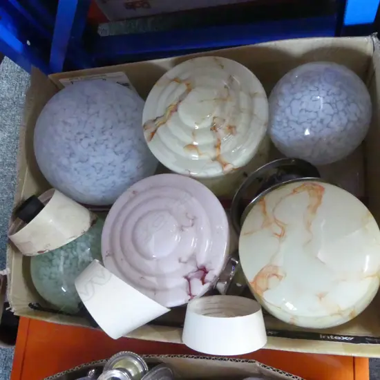 6 DECO GLASS LIGHT SHADES & FITTINGS