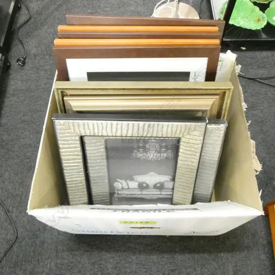 5 SIGNED FLORAL PRINTS + 4 FRAMES