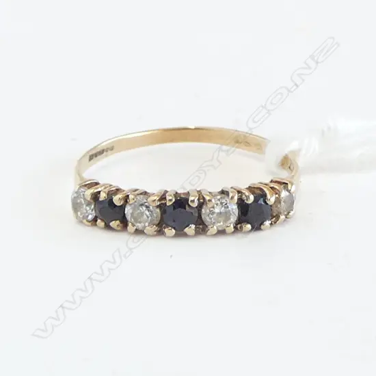9CT CZ & SAPPHIRE RING, 0.9grms SIZE K1/2