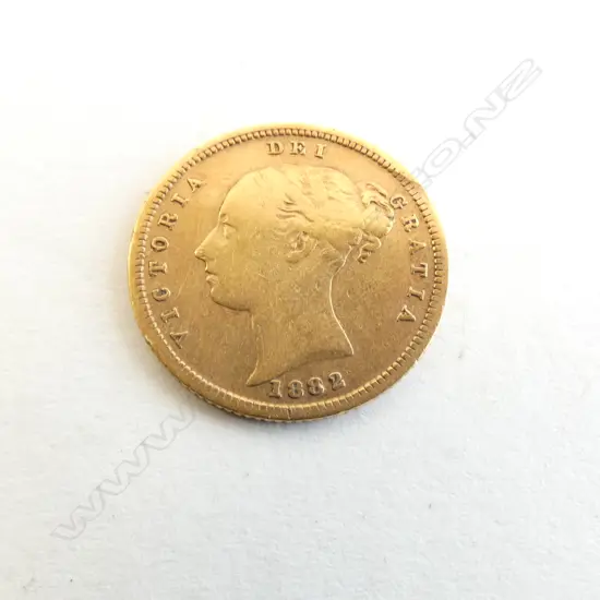 1882 QUEEN VICTORIA HALF SOVEREIGN 3.89gms