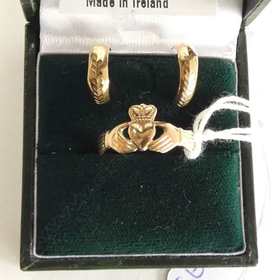 9CT GOLD CLADDAGH RING (in original box) 1.47gm & PAIR OF 9CT GOLD EARRINGS (NO BUTTERFLIES) 0.36gm SIZE P