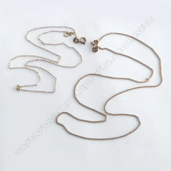2 9ct GOLD FINE NECK CHAINS 1.88gms