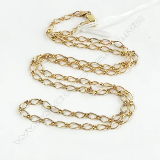 9ct GOLD flat curb link NECK CHAIN L.640mm 10.2gms