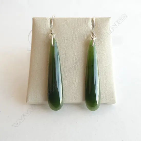 PAIR OF GREENSTONE & STG SILVER EARRINGS, LENGTH 62mm